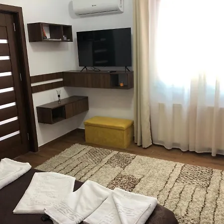 2 La Casa - *