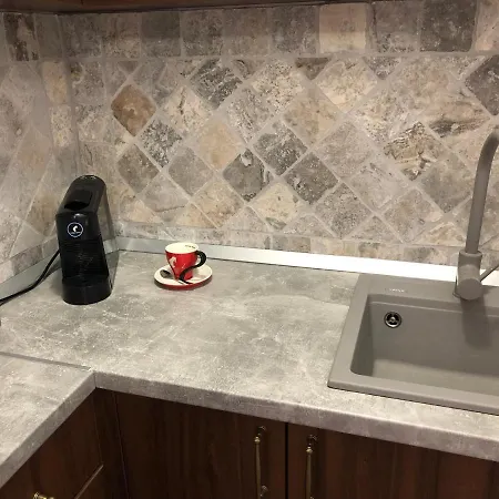 Apartament 2 La Casa - Bucureşti