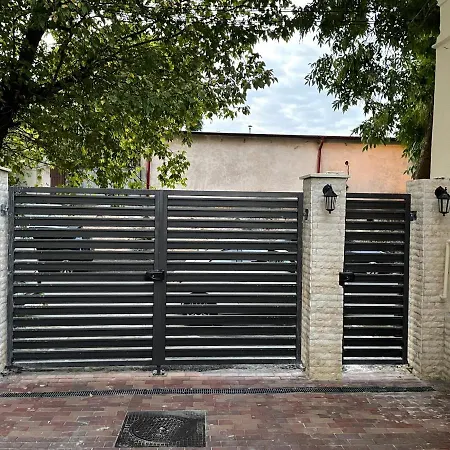 Apartament 2 La Casa -