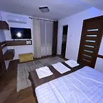 Апартаменти Casa Serena - Garden Бухарест