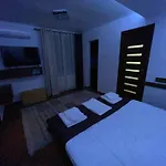 Casa Serena - Garden Апартаменти *