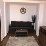 Casa Serena - Garden * Бухарест