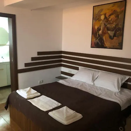 아파트 Casa Serena - Garden 부쿠레슈티